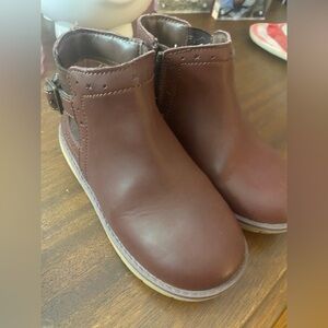 Stride rite brown leather boots sz 10
